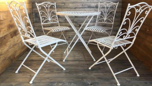 set-liberty-in-ferro-battuto-color-bianco